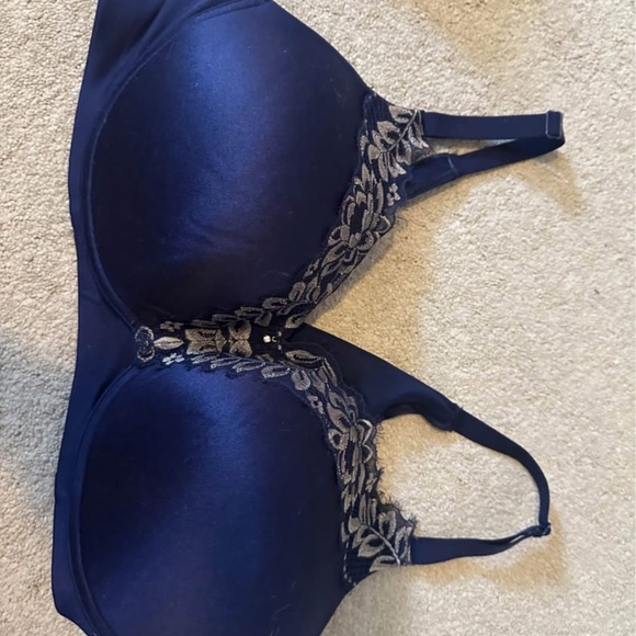 Lane Bryant wireless bra 38DDD - Picture 1 of 2